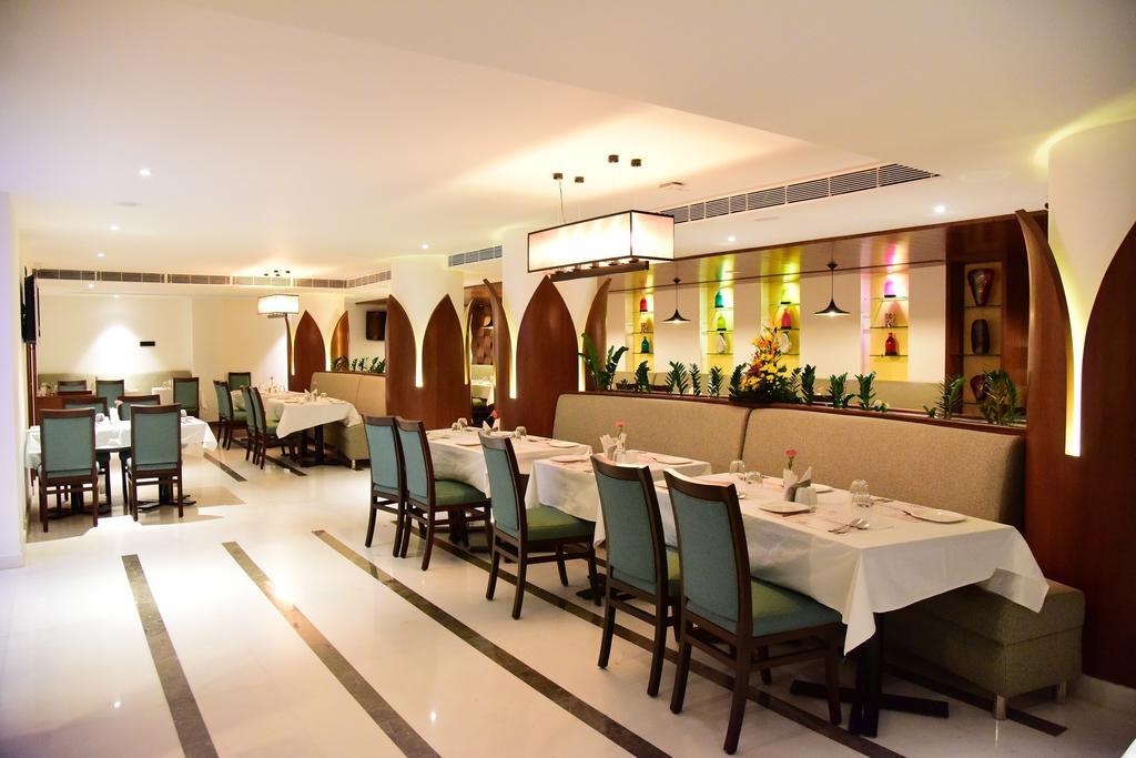 The Royal Comfort Bangalore Eksteriør billede