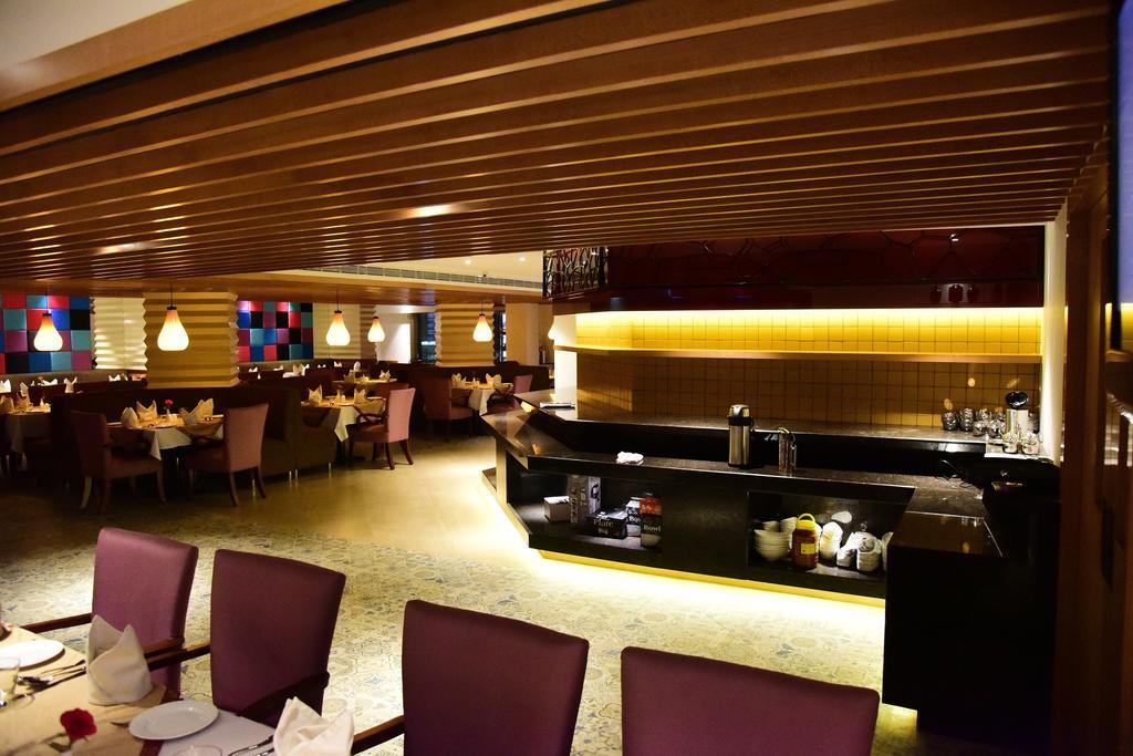 The Royal Comfort Bangalore Eksteriør billede