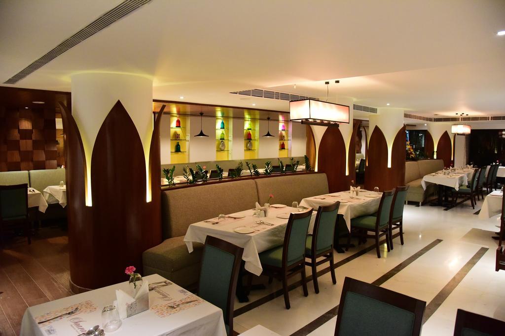 The Royal Comfort Bangalore Eksteriør billede