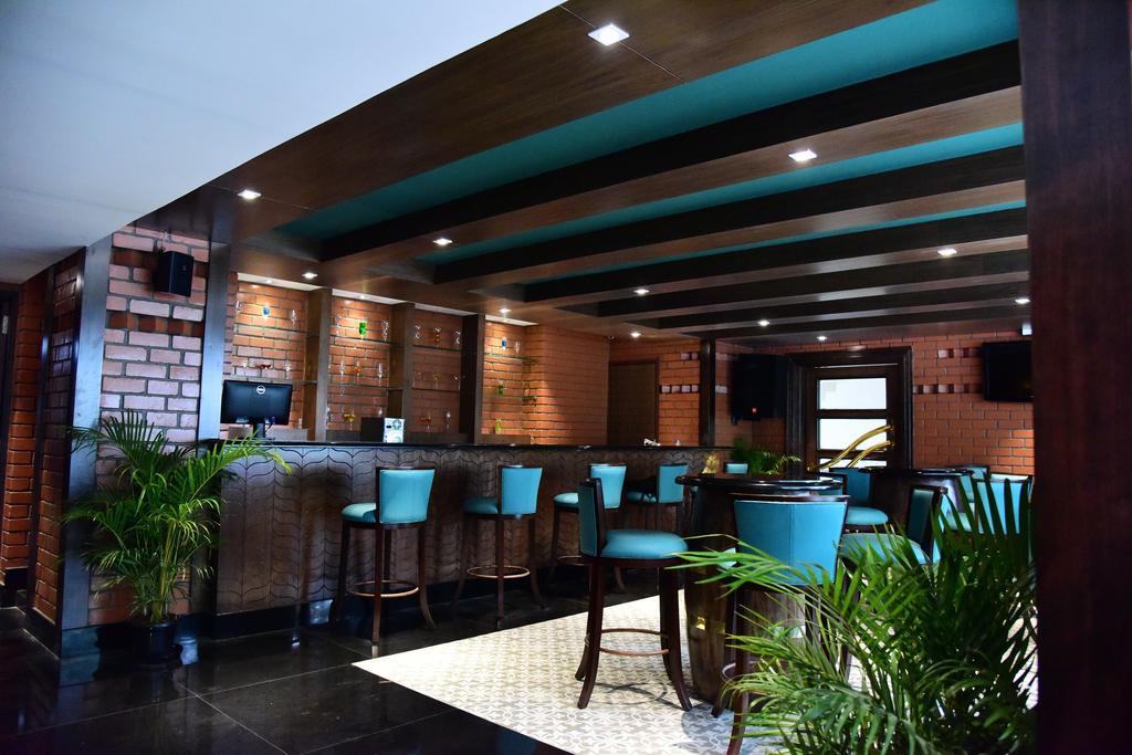 The Royal Comfort Bangalore Eksteriør billede