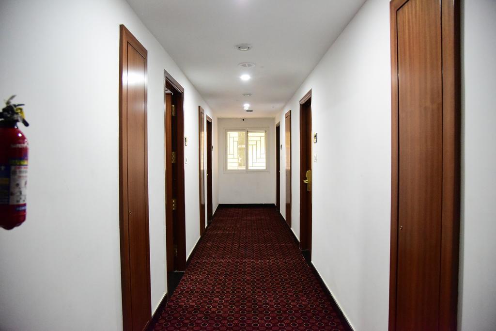 The Royal Comfort Bangalore Eksteriør billede