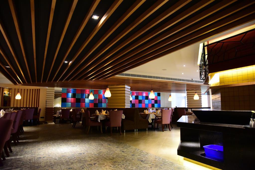 The Royal Comfort Bangalore Eksteriør billede