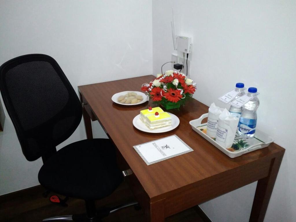 The Royal Comfort Bangalore Eksteriør billede