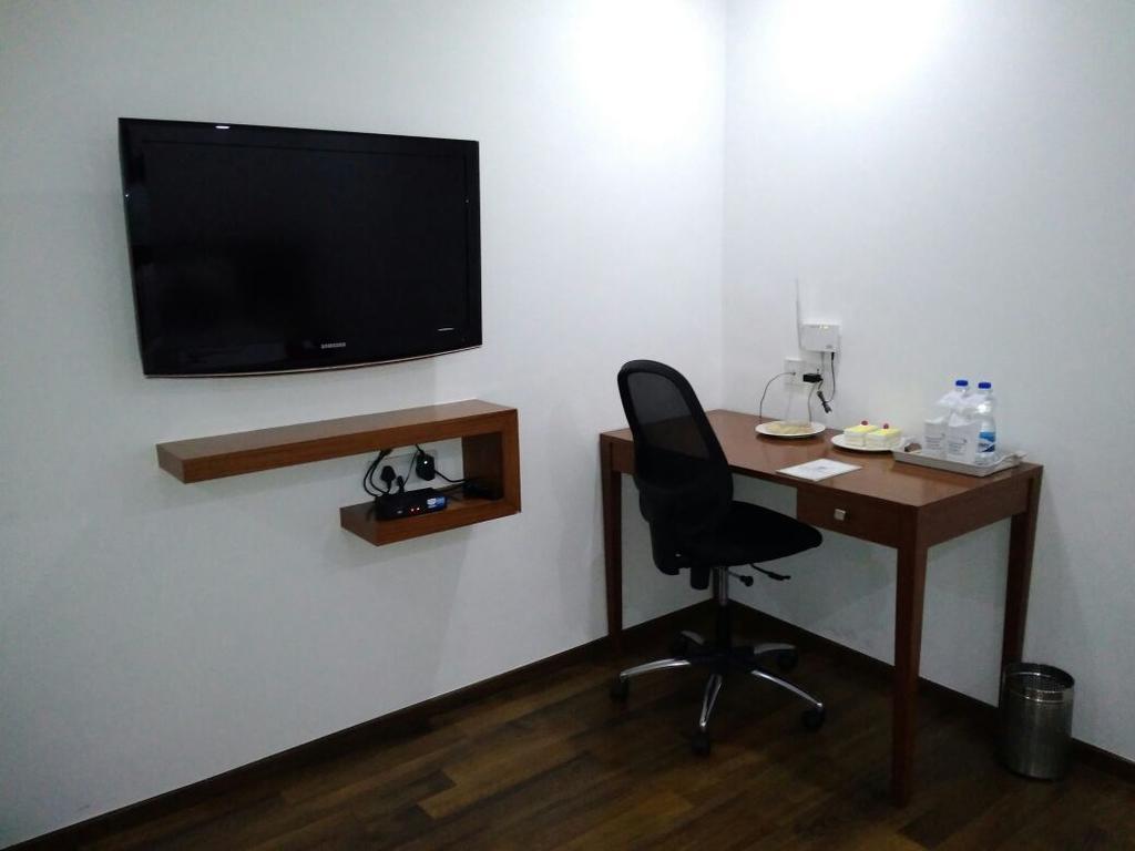 The Royal Comfort Bangalore Eksteriør billede
